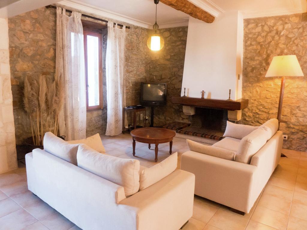 Cosy Holiday Home With Swimming Pool Montbrun-des-Corbières 외부 사진