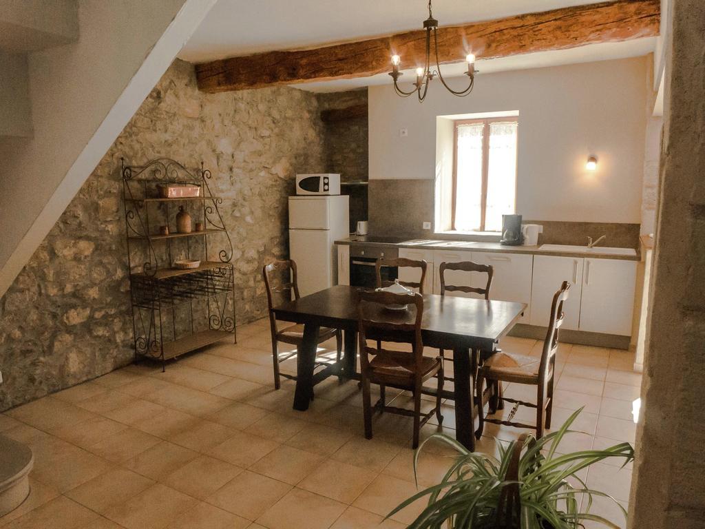 Cosy Holiday Home With Swimming Pool Montbrun-des-Corbières 외부 사진